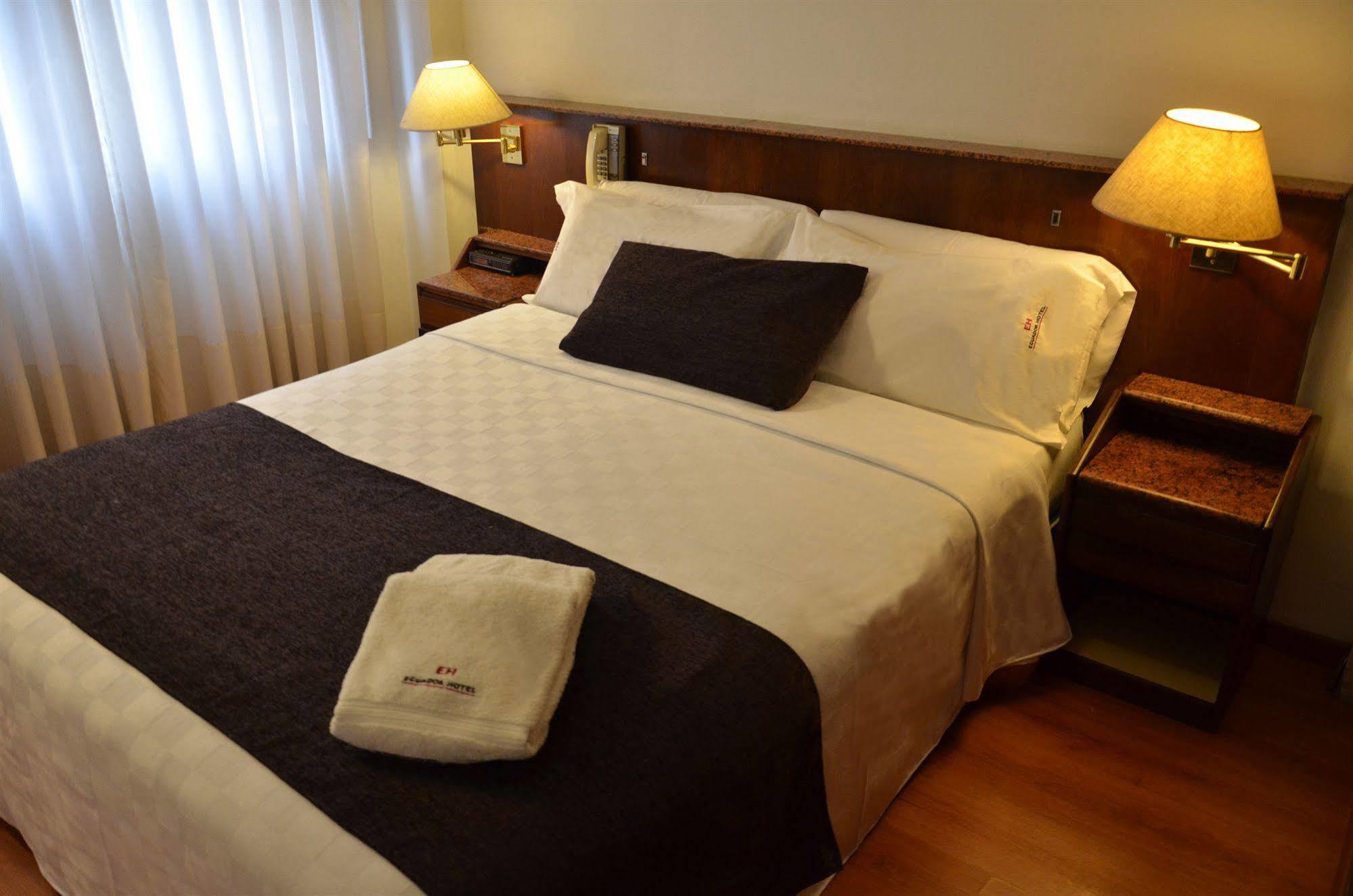 Ecuador Hotel Ciudad Autónoma de Ciudad Autónoma de Buenos Aires Exterior foto